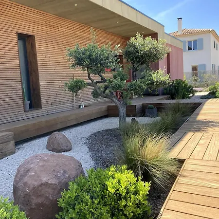 Bed and Breakfast Maison Popup Dans Un Ecrin De Verdure *