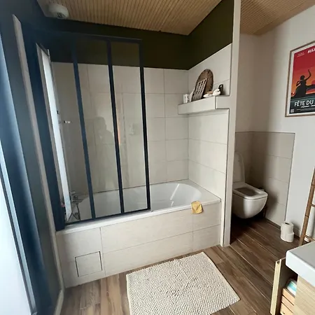 Bed and Breakfast Maison Popup Dans Un Ecrin De Verdure