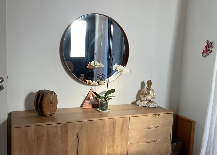 Nocleg ze śniadaniem Maison Popup Dans Un Ecrin De Verdure *